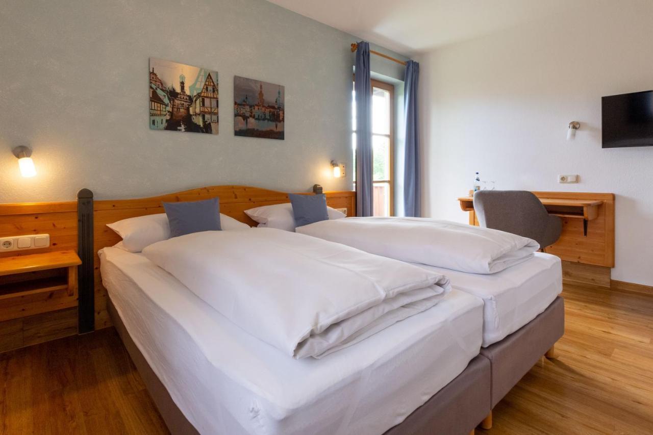 Hotel Am Schwanberg Rödelsee 外观 照片